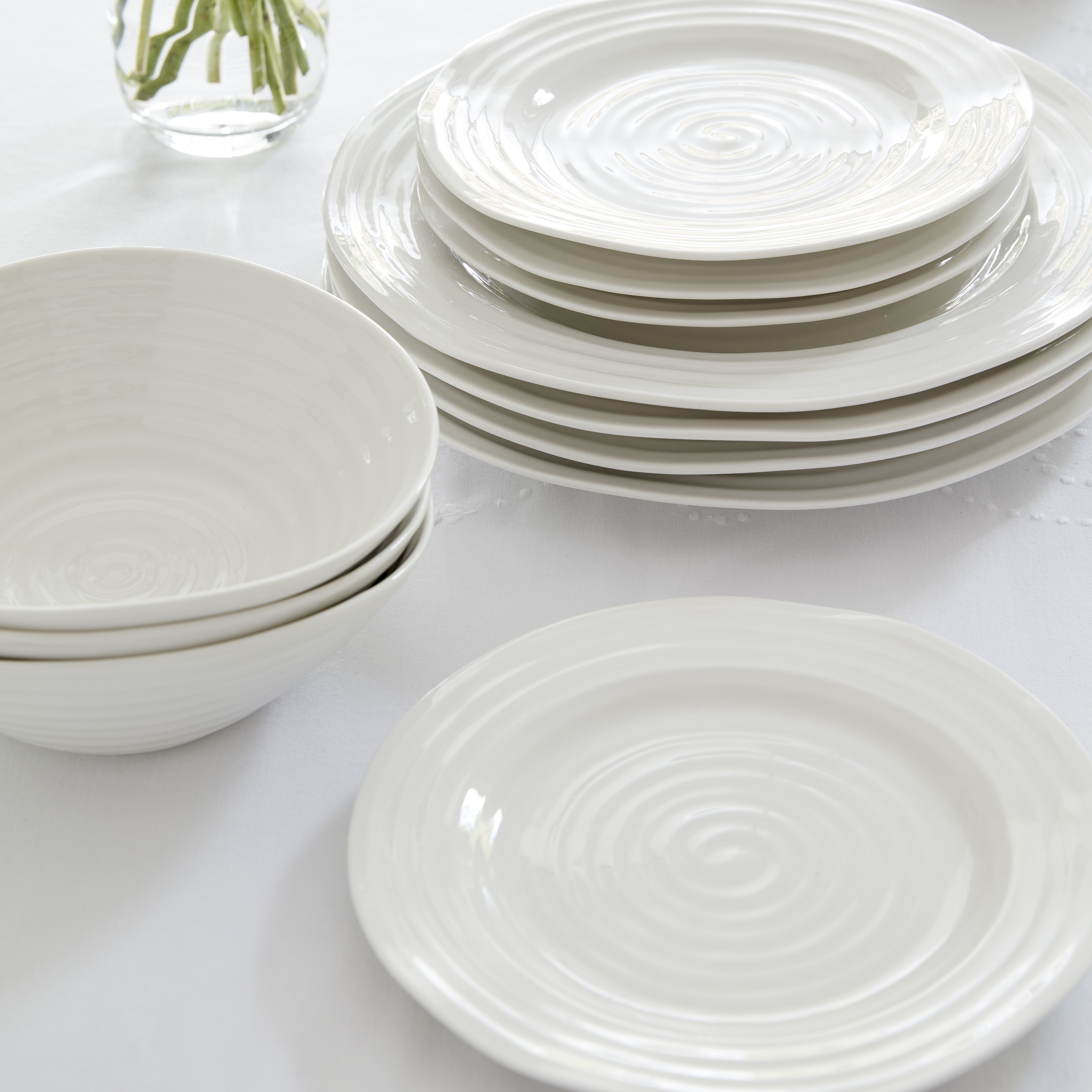 Sophie Conran 12 Piece Dinner Set, White image number null